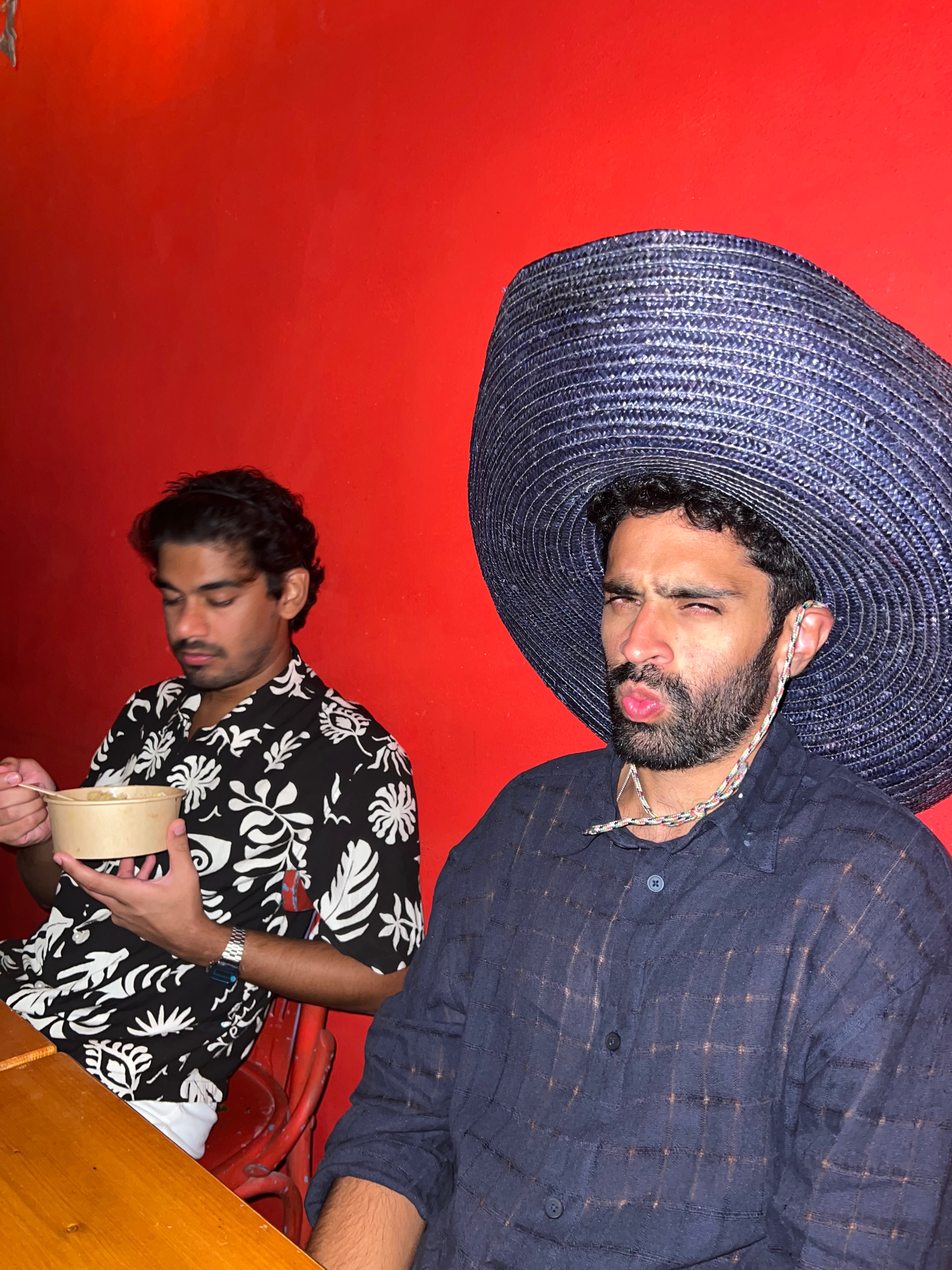 Photo at 7 MACHOS