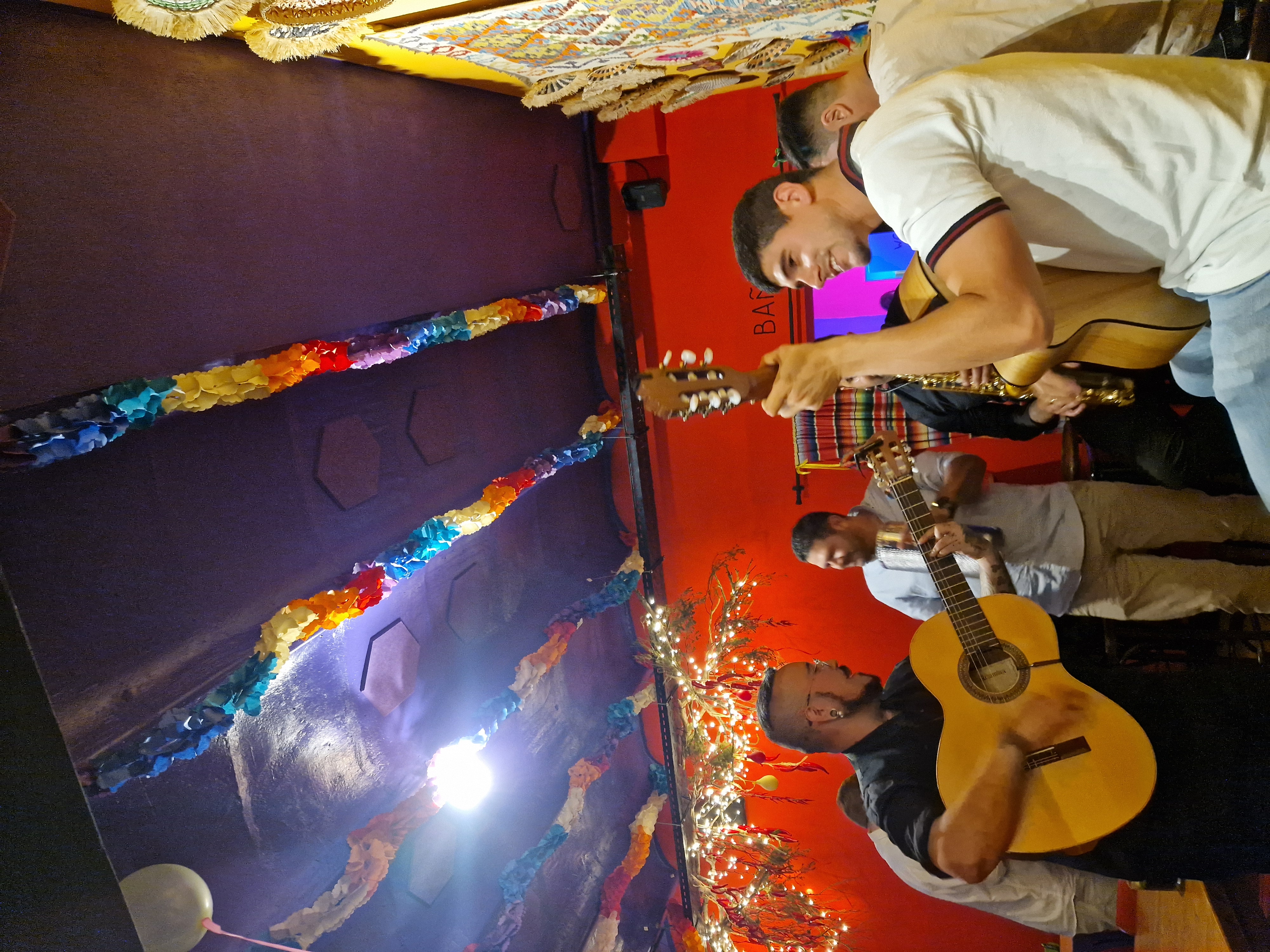 Photo at 7 MACHOS