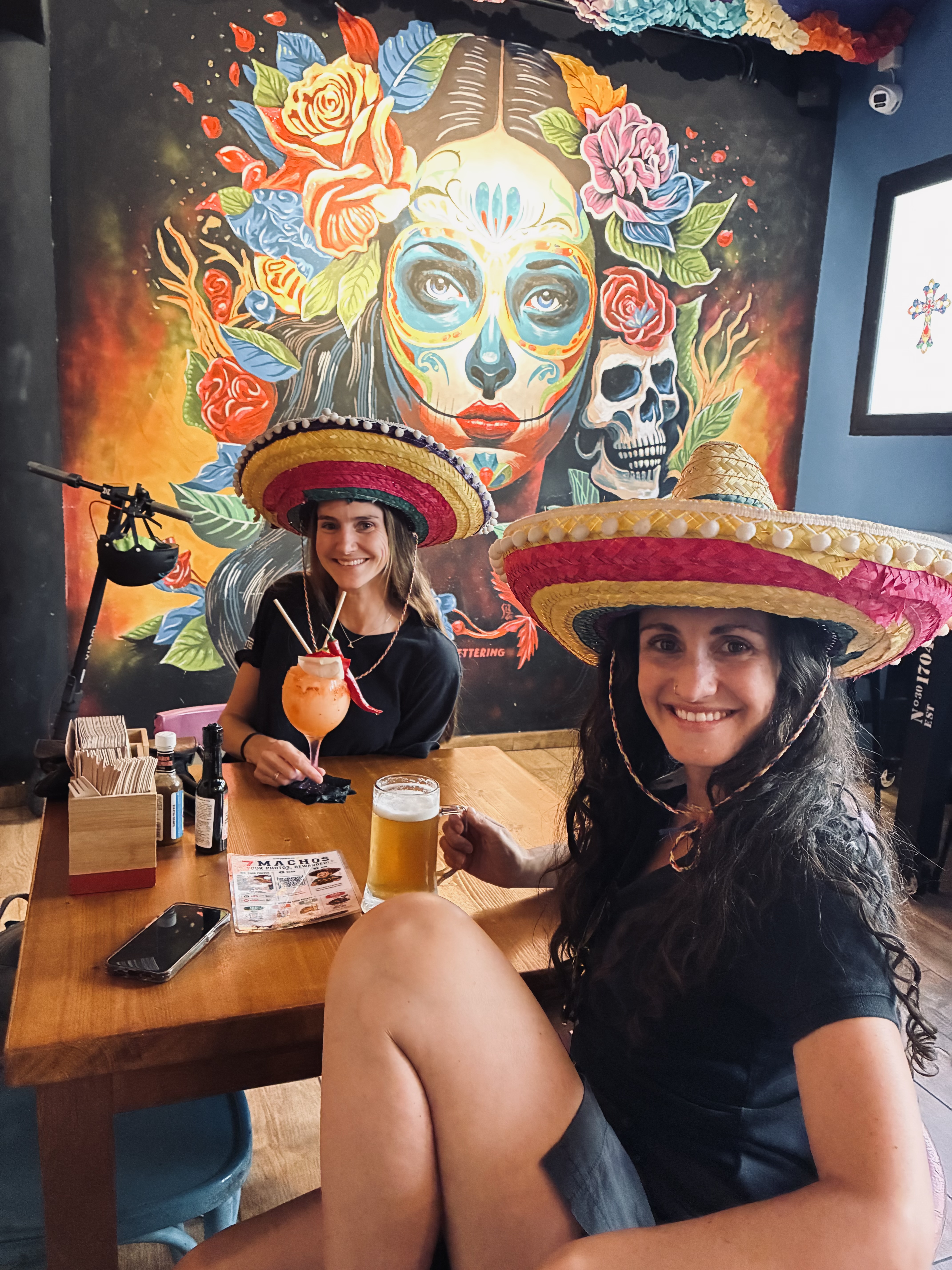 Photo at 7 MACHOS