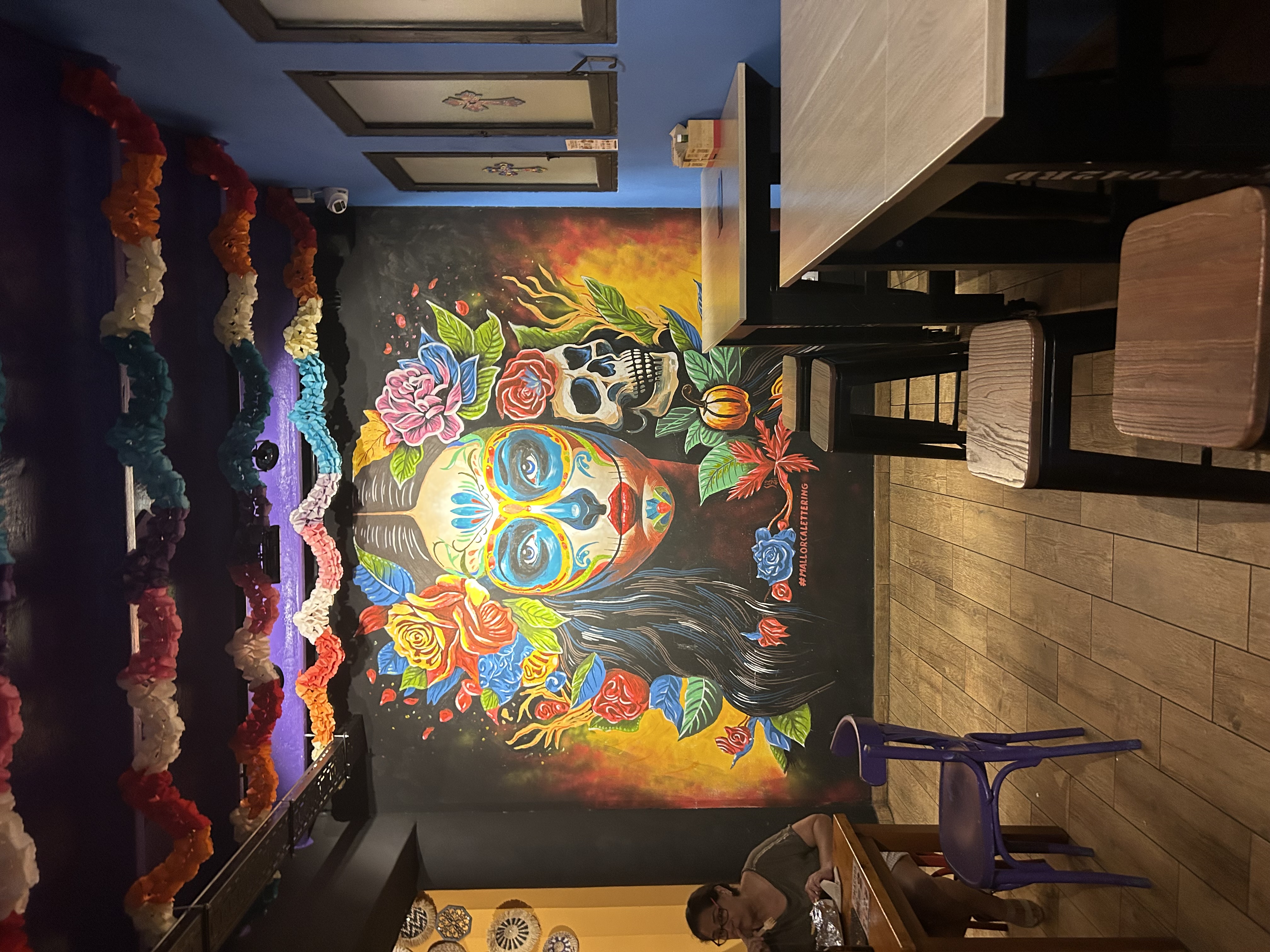 Photo at 7 MACHOS